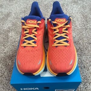 Men’s Hoka Clifton 8 Size 9.5